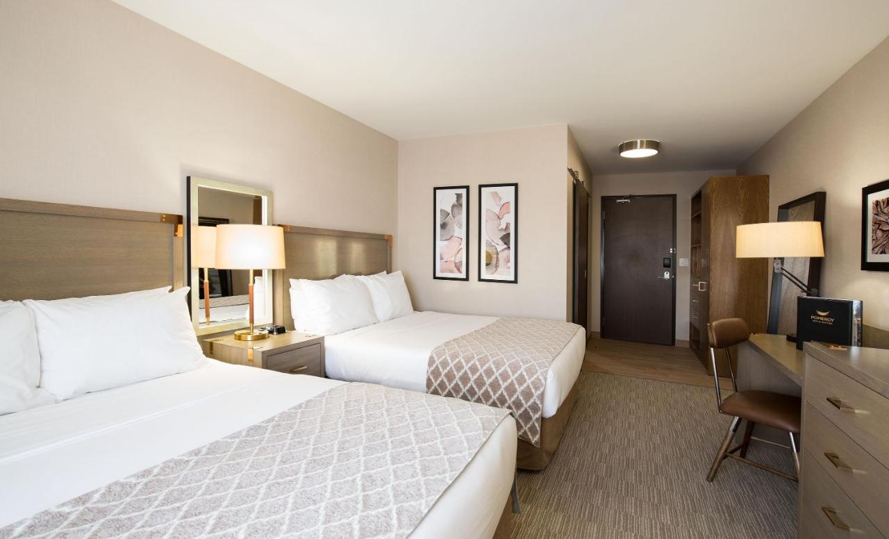 Pomeroy Inn & Suites 프린스조지 외부 사진